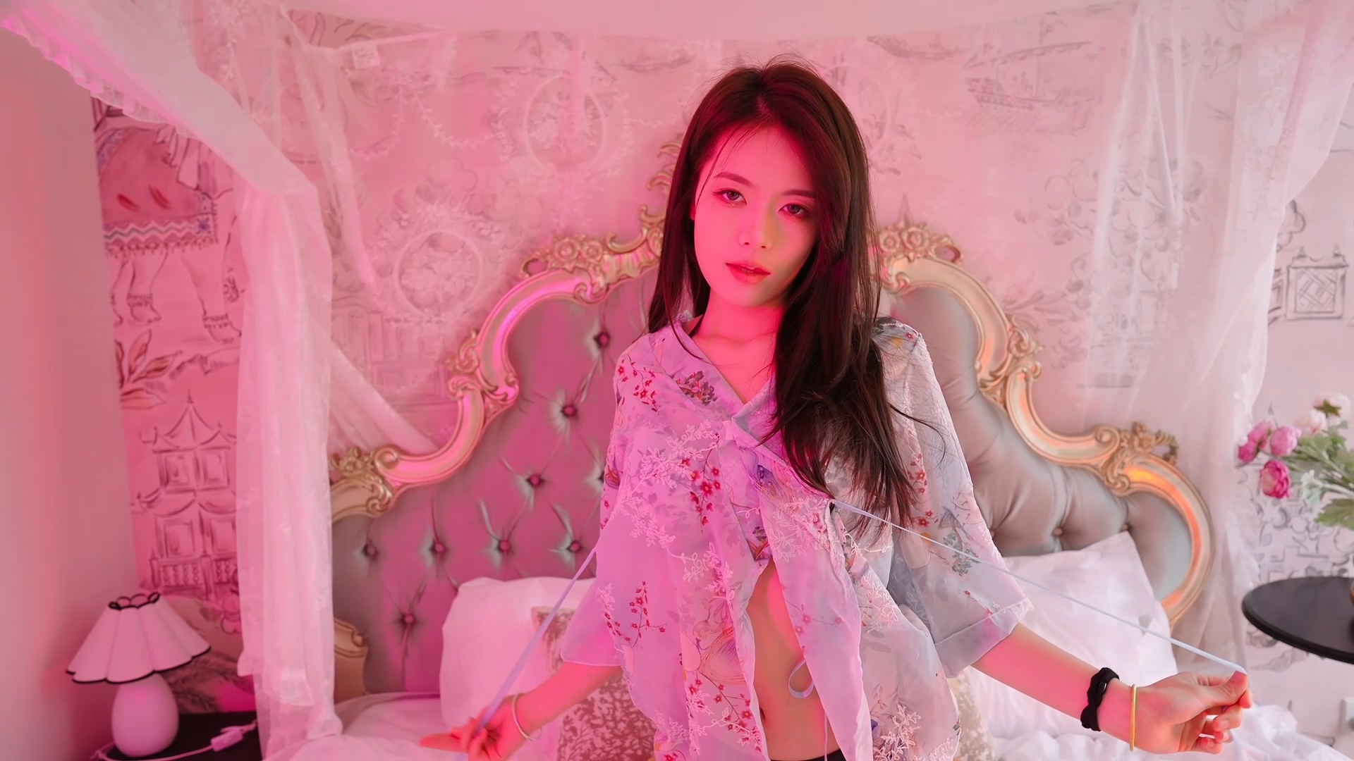 fell-in-love-with-coser-4-10g6r.jpg